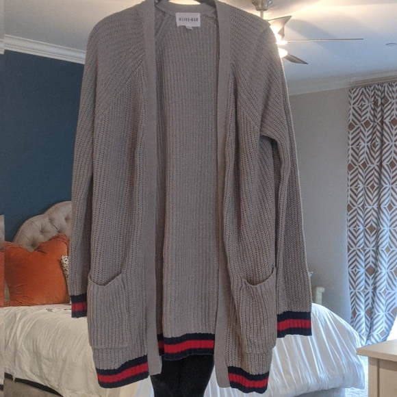 Olive & Oak Sweaters - Soft cardigan